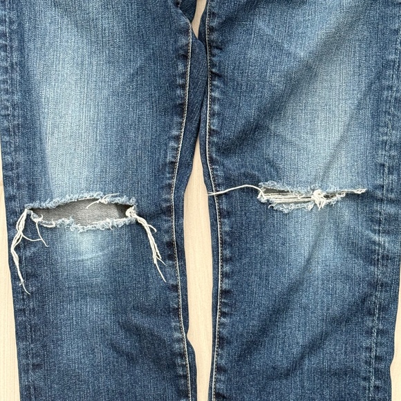 AG Adriano Goldschmied The Ex-Boyfriend Slim Mid Rise Blue Jeans Size 26R - Picture 3 of 12
